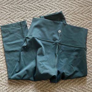 Lululemon crop leggings